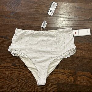 Dippin’ Daisy’s Bikini Bottom